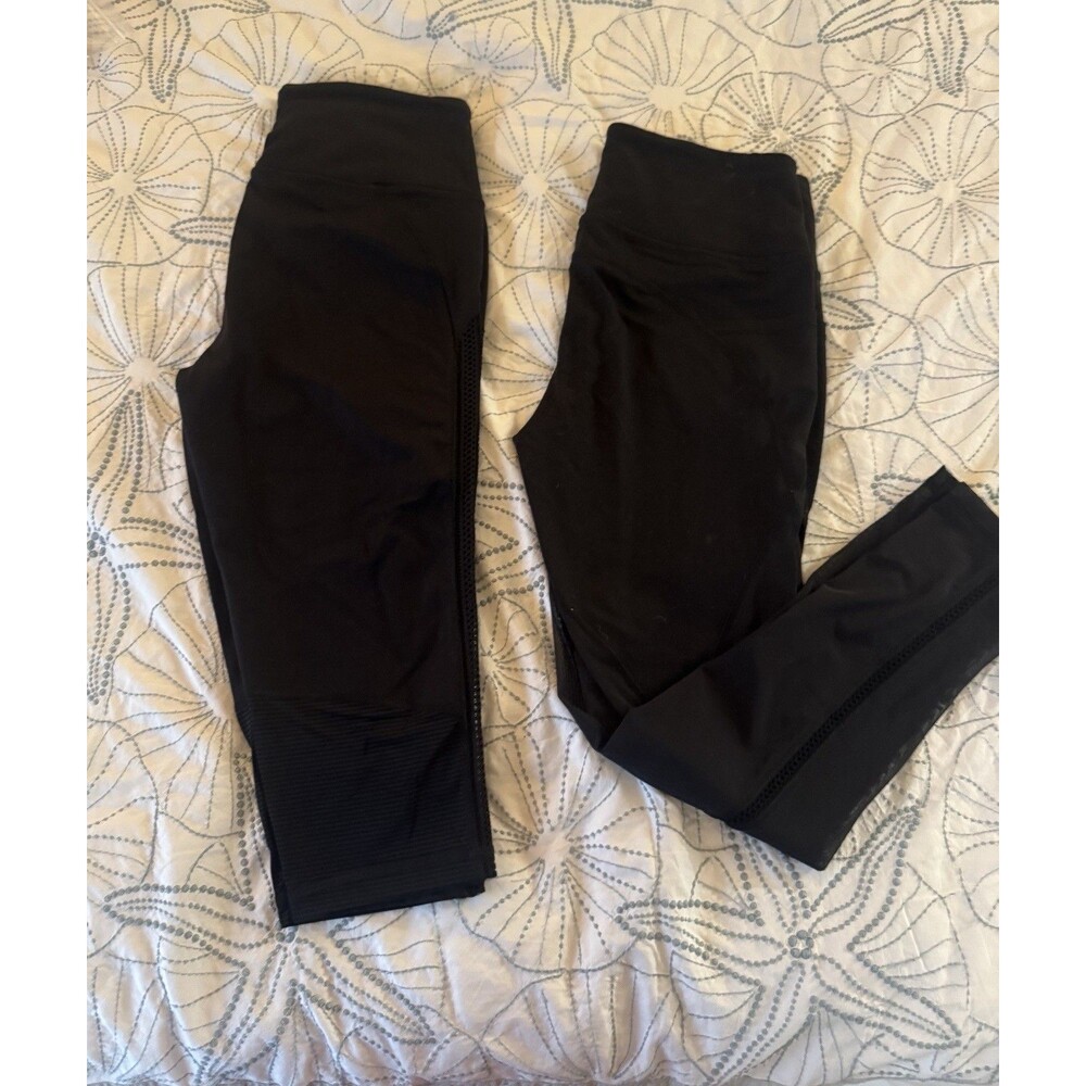 Victoria’s Secret VS Sport Knockout Tights Capri Bundle Black Mesh Panel Size M